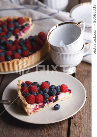the berry pie 80566338