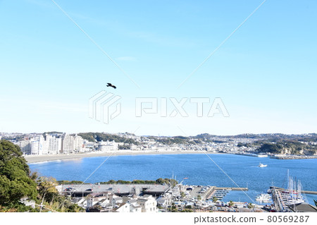 Enoshima landscape 80569287