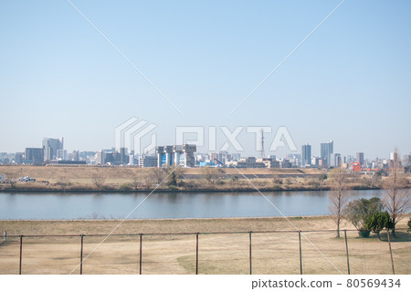 Arakawa Bank / Kawahara Town, Kawaguchi City, Saitama Prefecture 80569434