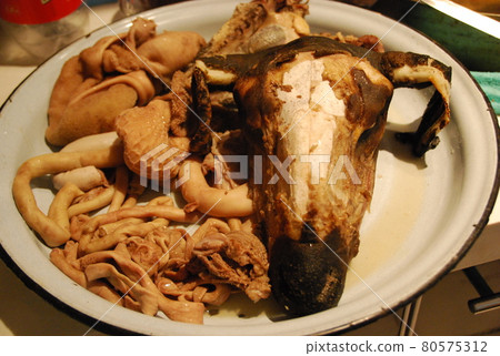 Boiled sheep in salt Boiled sheep in salt 80575312