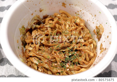 Cup Noodle 80575875