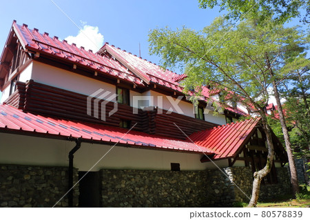 The Imperial Hotel with its red roof at Kamikochi, Nagano in the Japanese Alps. Teikoku Hotel. The Imperial Hotel with its red roof at Kamikochi, Nagano in the Japanese Alps. Teikoku Hotel. 80578839