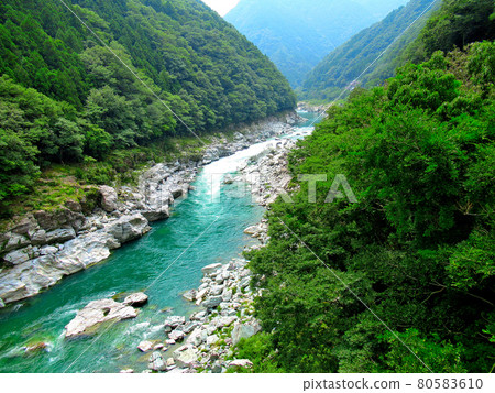 Shikoku, Oboke Koboke, Koboke's slightly gentle flow and steep valley, Miyoshi City, Tokushima Prefecture (7) Shikoku, Oboke Koboke, Koboke's slightly gentle flow and steep valley, Miyoshi City, Tokushima Prefecture (7) 80583610