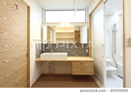 Fashionable washroom and bathroom image 80595089