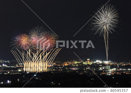 Fuefuki City Summer Festival - Isawa Onsen Fireworks Festival 80595357