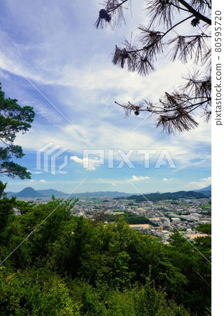 從Koshikizan②看到的善通寺市[香川縣善通寺市] 80595720