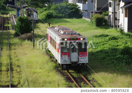 松浦鐵道江上岸町站出發 松浦鐵道江上岸町站出發 80595828