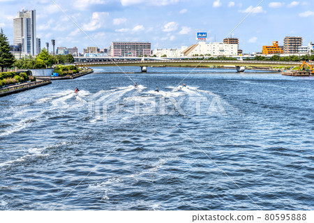 Jet ski in Arakawa, Tokyo Jet ski in Arakawa, Tokyo 80595888