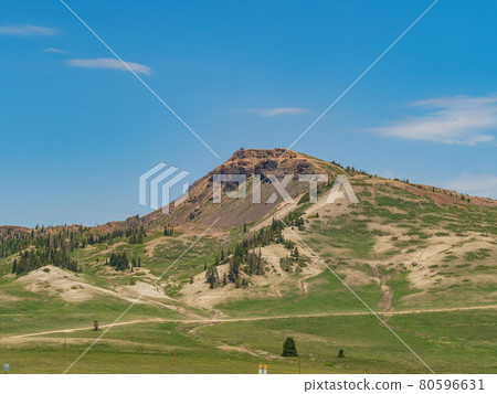 Sunny view of The Brian Head Mountain peak Sunny view of The Brian Head Mountain peak 80596631