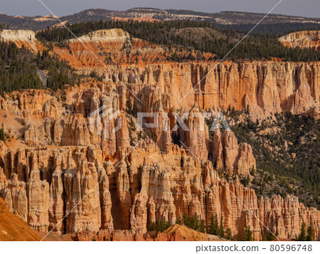 Beautiful sunny view of the Rainbow point of Bryce Canyon National Park Beautiful sunny view of the Rainbow point of Bryce Canyon National Park 80596748