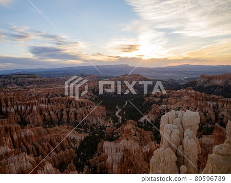 Beautiful sunrise of the Inspiration Point of Bryce Canyon National Park Beautiful sunrise of the Inspiration Point of Bryce Canyon National Park 80596789