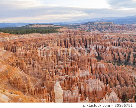 Beautiful sunrise of the Inspiration Point of Bryce Canyon National Park Beautiful sunrise of the Inspiration Point of Bryce Canyon National Park 80596791