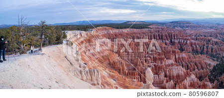 Beautiful sunrise of the Inspiration Point of Bryce Canyon National Park Beautiful sunrise of the Inspiration Point of Bryce Canyon National Park 80596807