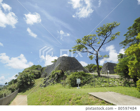 Stone wall of Urasoe castle ruins Stone wall of Urasoe castle ruins 80597484