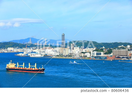 [Yamaguchi Prefecture] Shimonoseki city area under fine weather 80606436
