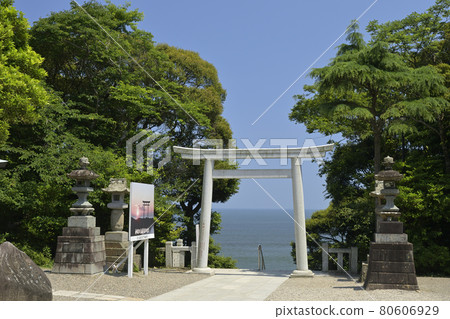 大洗磯崎神社的海景鳥居 80606929