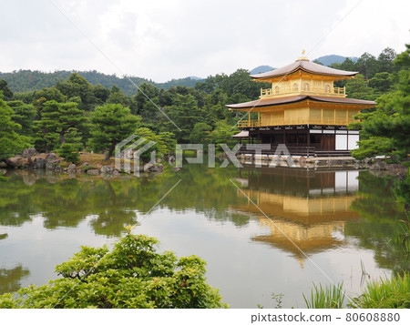 夏季更換金閣寺茅草屋頂後 夏季更換金閣寺茅草屋頂後 80608880