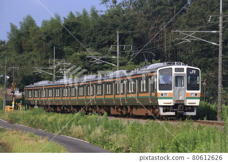 Ryomo Line 211 series (5-car train: Oyama⇔Shin-Maebashi-Takasaki) 80612626