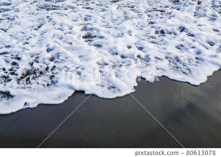 Wavy Wavy 80613078