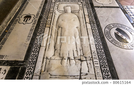 Basilica of Santa Croce, Florence, Italy Basilica of Santa Croce, Florence, Italy 80615164