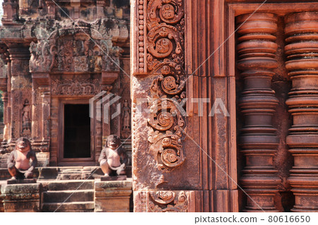 Angkor Wat archaeological site, treasure, Banteay Srei archaeological site / Cambodian landscape Angkor Wat archaeological site, treasure, Banteay Srei archaeological site / Cambodian landscape 80616650