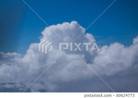 Cumulonimbus from an airplane 80624773
