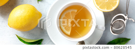 Lemon tea panorama, shot from the top. Organic lemons, natural drink 80628545