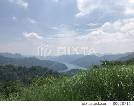 水壩湖周圍的風景 水壩湖周圍的風景 80628715