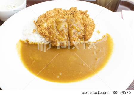 美味的咖哩炸豬排 美味的咖哩炸豬排 80629570