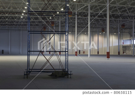 Empty Storehouse With Scaffold 80638115