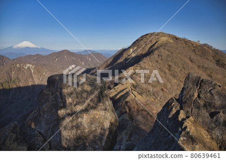 春天的丹澤山脈 Hirugatake 徒步旅行 春天的丹澤山脈 Hirugatake 徒步旅行 80639461