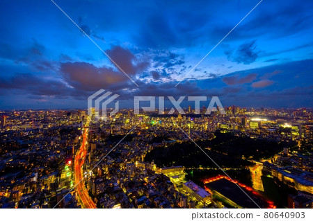 Tokyo night view 2021 Shibuya Shinjuku Tokyo night view 2021 Shibuya Shinjuku 80640903
