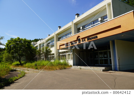 三笠市法羅內中學（已關閉）現三笠現代美術館 80642412