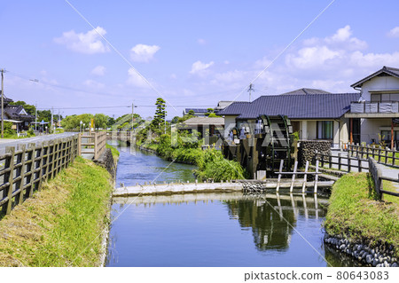 菱野三重水車的風景（福岡縣朝倉市） 80643083
