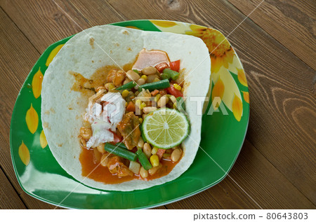 Chilli beef and bean tortilla Chilli beef and bean tortilla 80643803