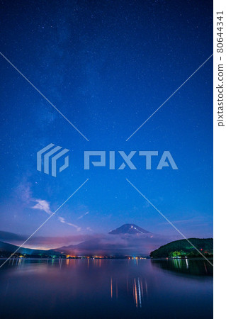 (Yamanashi Prefecture) Summer tradition Mt. Fuji, human characters and the Milky Way (Yamanashi Prefecture) Summer tradition Mt. Fuji, human characters and the Milky Way 80644341
