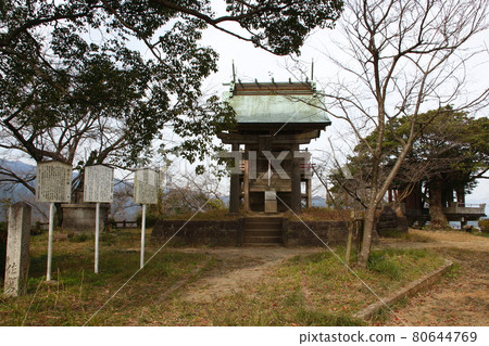 Asahiyama Park / Miyajitake Shrine (Tosu City, Saga Prefecture) Asahiyama Park / Miyajitake Shrine (Tosu City, Saga Prefecture) 80644769