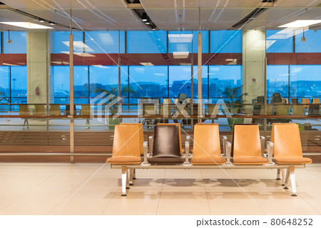 Empty passenger seat in Departure lounge 80648252