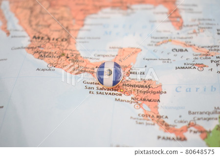 El Salvador flag drawing pin on the map 80648575