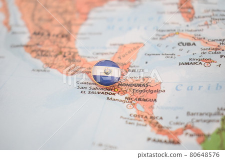 El Salvador flag drawing pin on the map 80648576