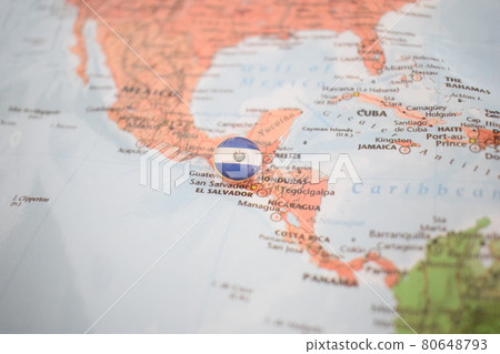 El Salvador flag drawing pin on the map 80648793