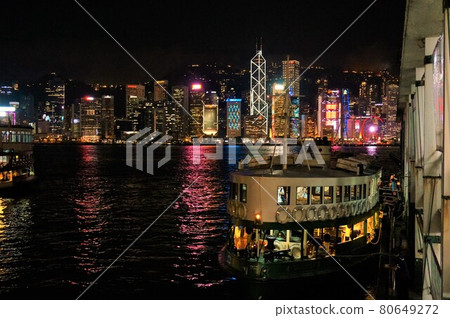 100萬港元的香港夜景 100萬港元的香港夜景 80649272