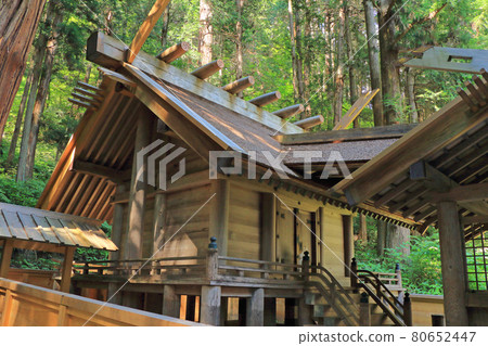 National Treasure Nishinashinmeigu, Omachi City, Nagano Prefecture National Treasure Nishinashinmeigu, Omachi City, Nagano Prefecture 80652447