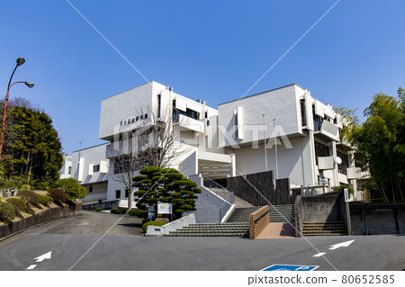 木縣立圖書館 80652585