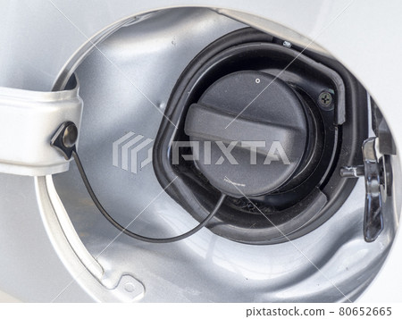 Passenger car refueling port (gasoline car) Passenger car refueling port (gasoline car) 80652665