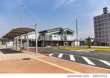 JR Okamoto Station in Shimookamoto Town, Utsunomiya City, Tochigi Prefecture 80652912