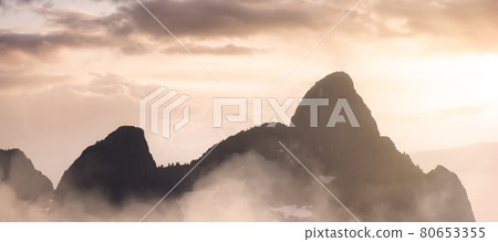 Aerial view from Airplane of the Iconic Mountain, Lions Peak 80653355