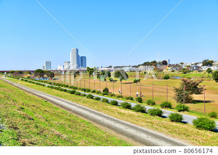 大山京濱路/新玉川大橋，俯瞰二子玉川方向（神奈川縣川崎市）[2020.11] 80656174