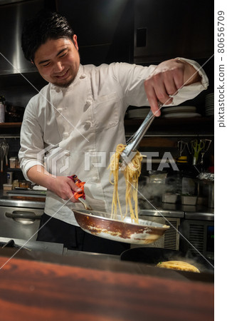 Cook cook restaurant chef 80656709