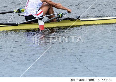 Athlete Women's Single Scull Regatta Rowing Oar 80657098